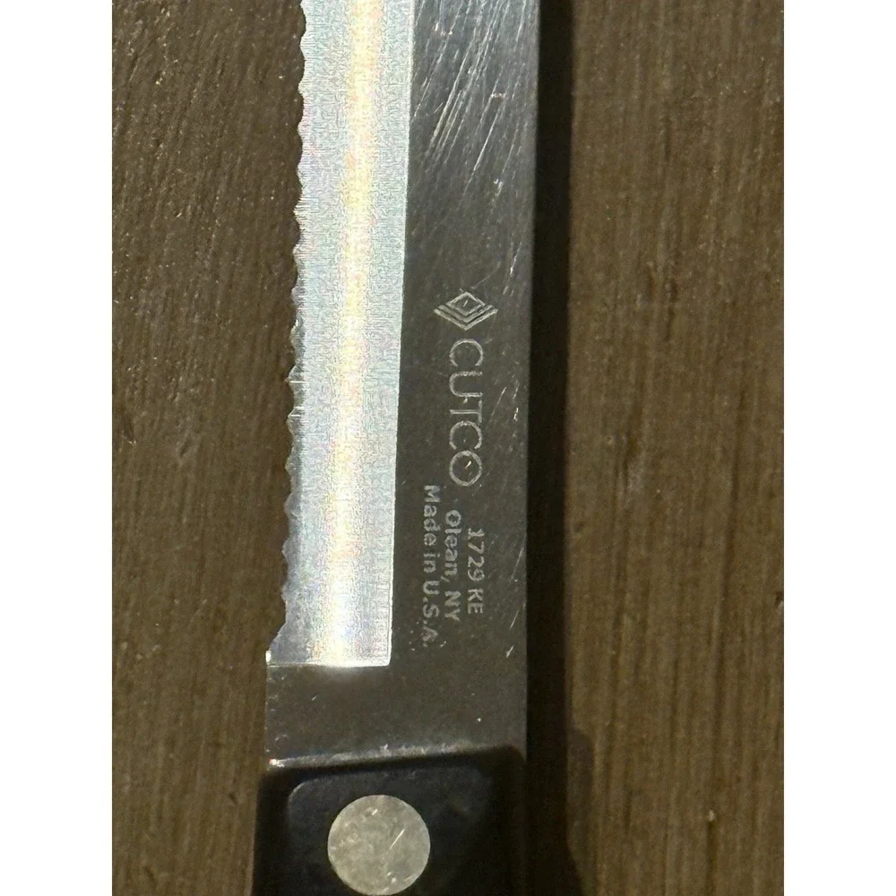 Cutco Serrated Slicing Carving Knife 1729 KB Dark Brown Handle Made in USA
